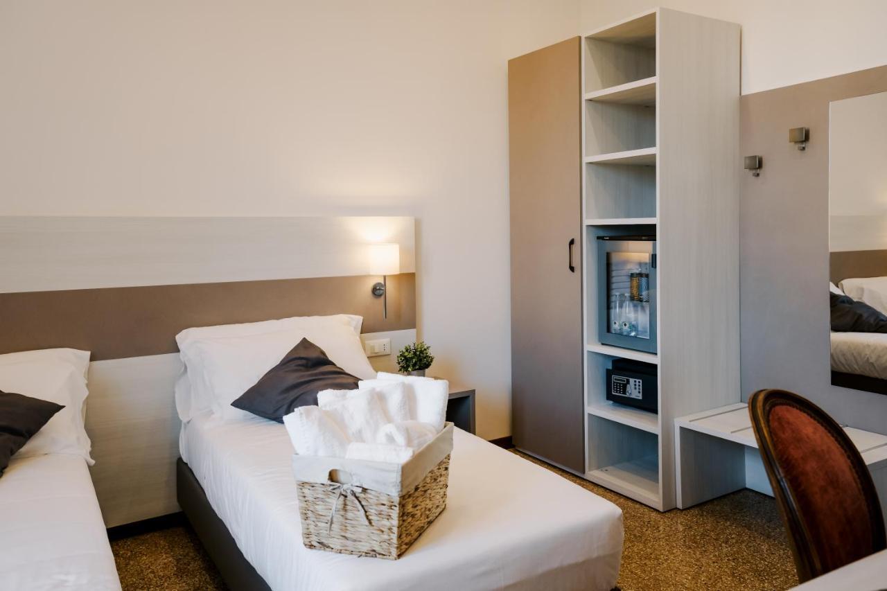 Lami Room & Apartment Castel San Pietro Terme Exteriör bild